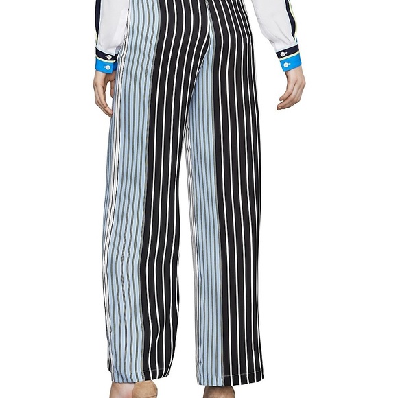 BCBG Wide Leg Trousers - Picture 2 of 2